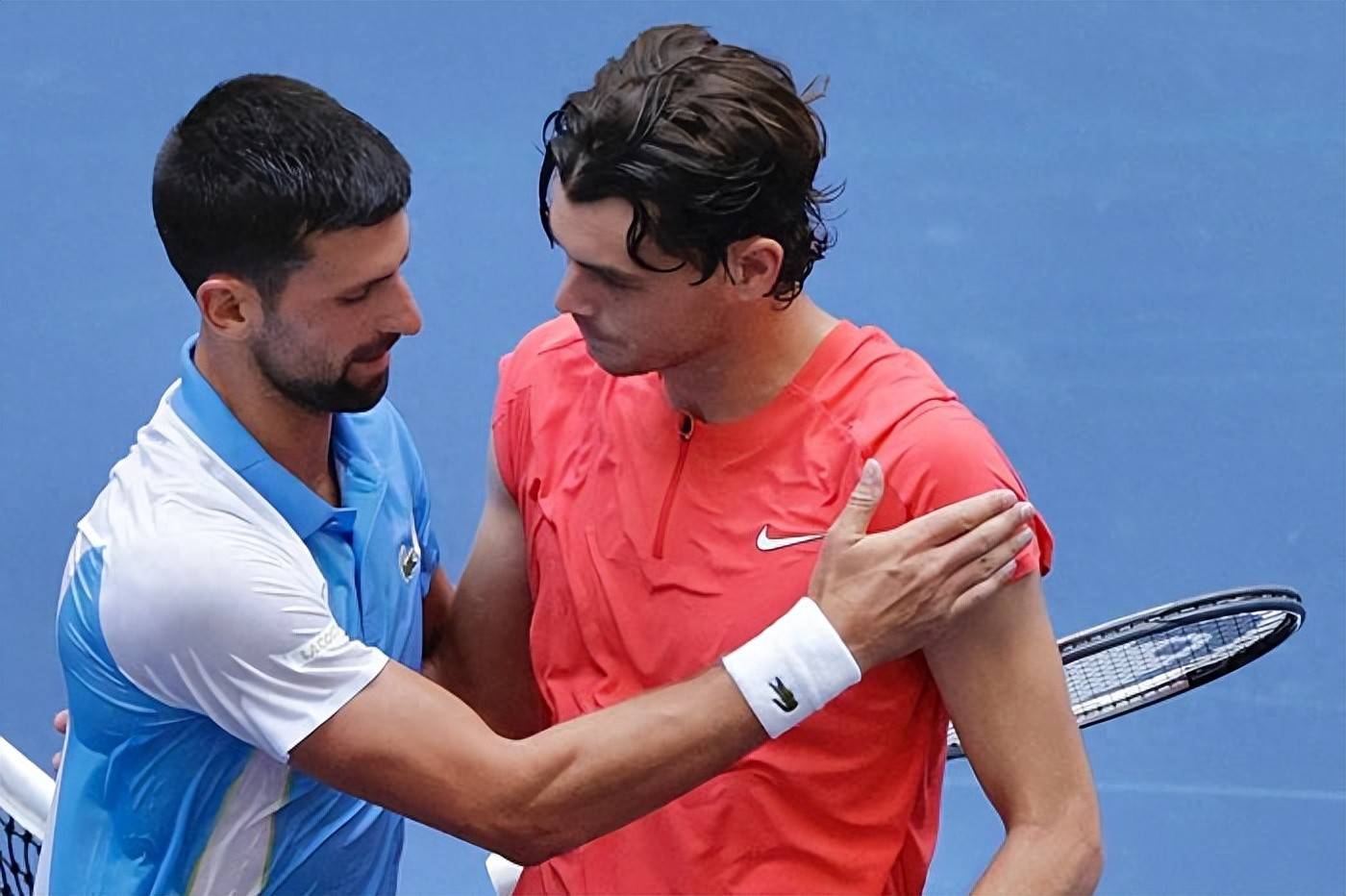 Yabo-勇士不断突破！，德约科维奇连续七场比赛得分超过出色发挥上演精彩一战的简单介绍-Yabo